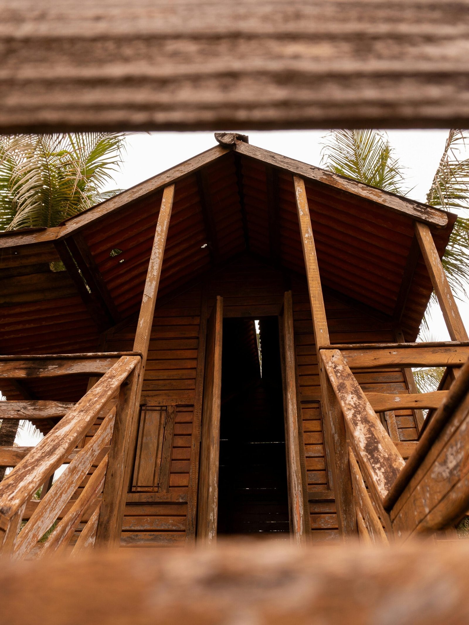 Wooden House: The Timeless Home Design That Combines Natural Beauty and Smart Living 2 Wooden House Guide: Avoid Costly Mistakes and Build Smarter Homes