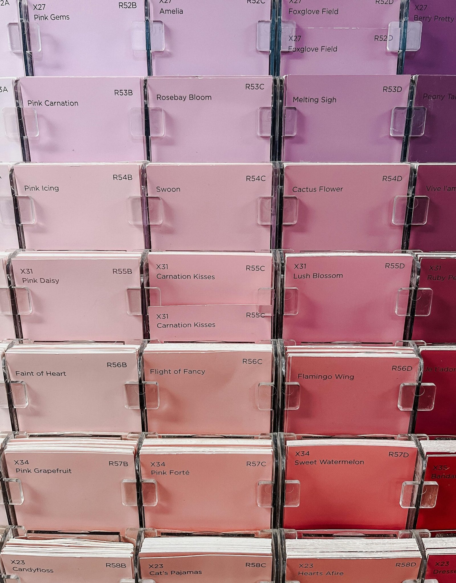 Exterior Paint Colors Guide: Avoid Costly Mistakes and Boost Curb Appeal