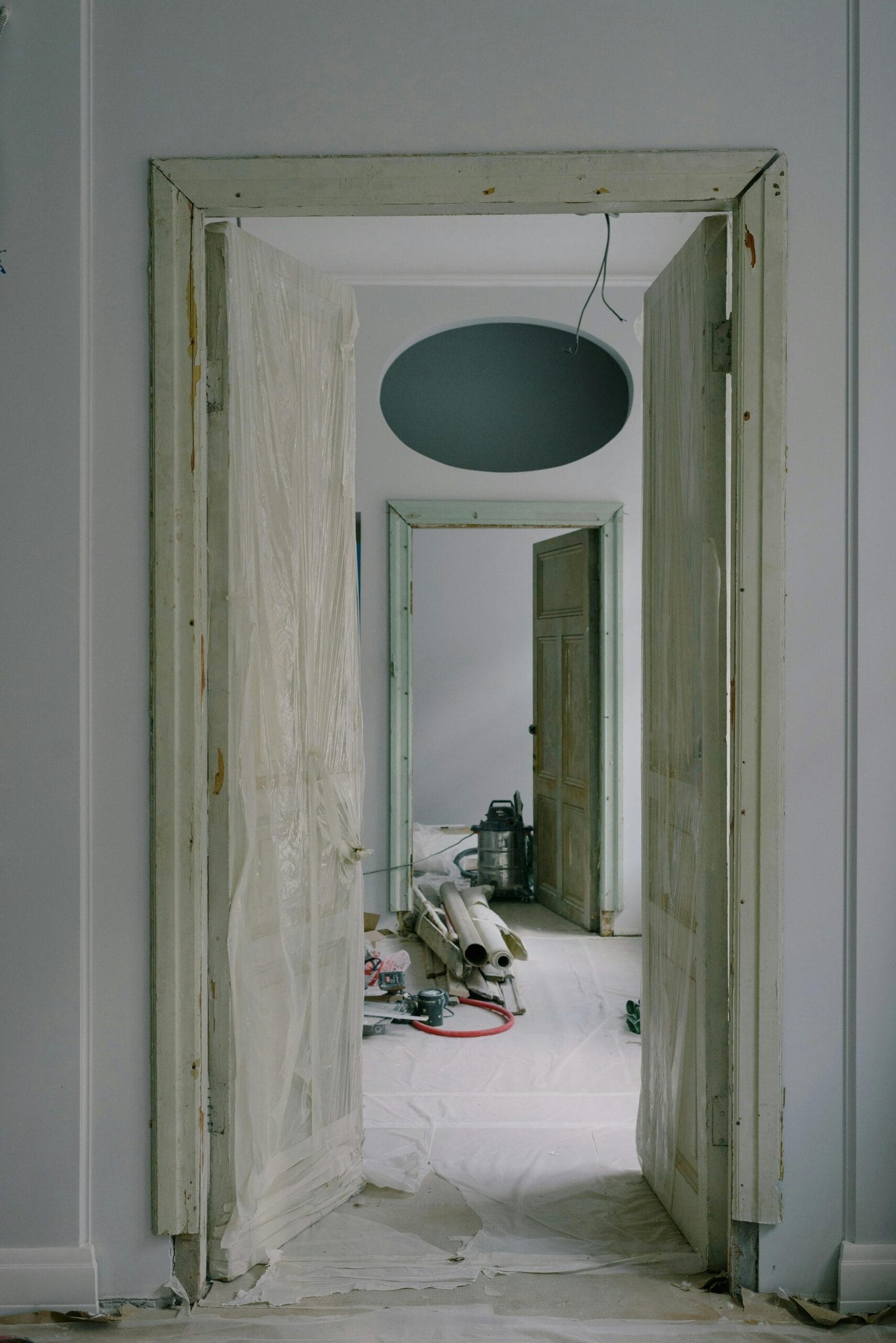 Home Remodeling Contractors: Avoid Costly Renovation Mistakes