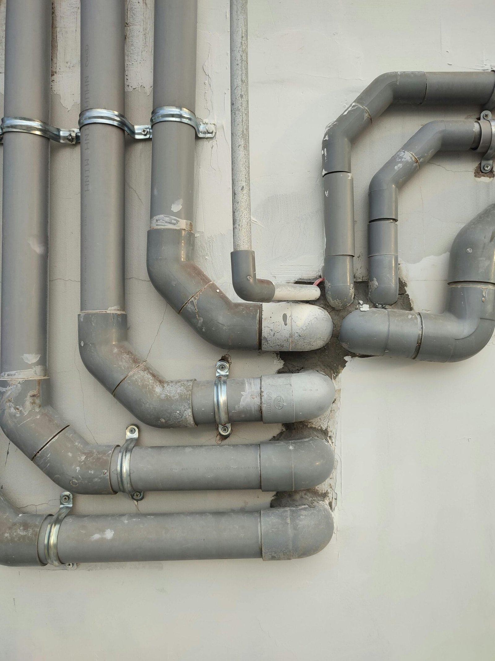 Top Plumbers You Can Trust: Avoid Costly Mistakes with Expert Plumbing Services